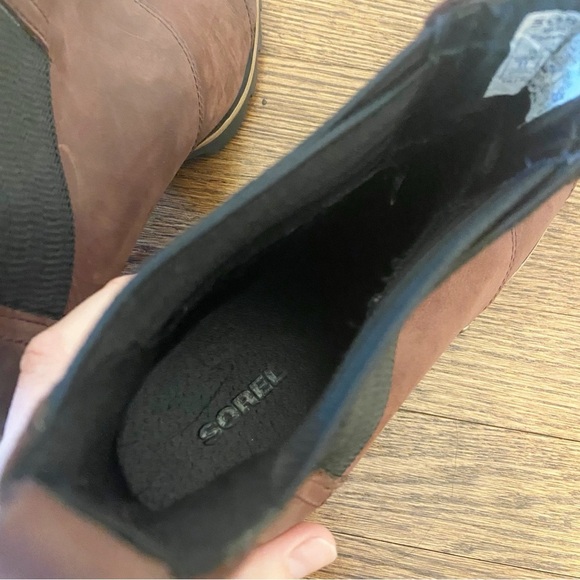 Sorel | Women’s Addington Chelsea Suede Leather Bootie in Redwood Size 11 - Picture 12 of 14